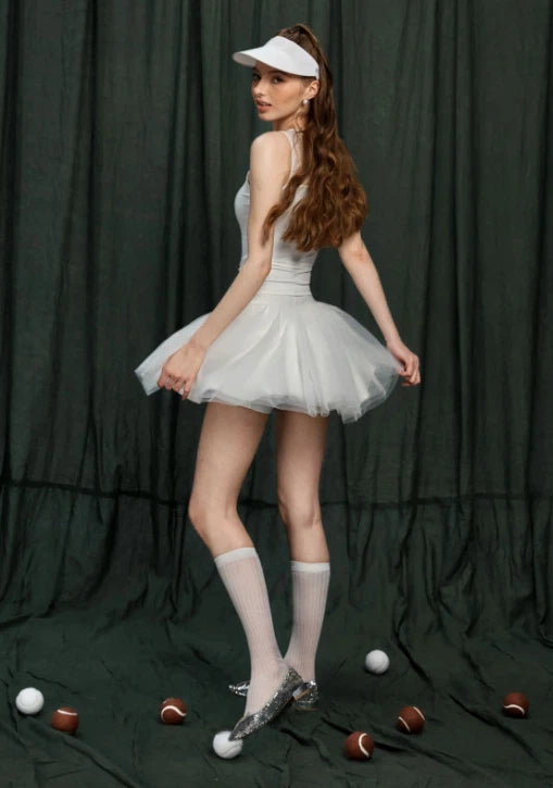 NowRose White pleated golf skirt rear model view