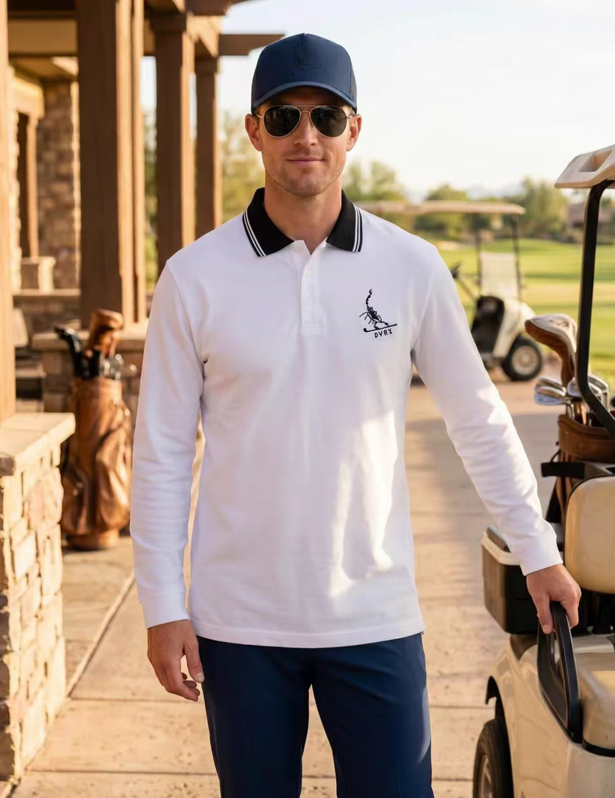 Devereux Golf 남성 빈티지 스콜피온 백그래픽 긴팔 셔츠 화이트 제품 이미지