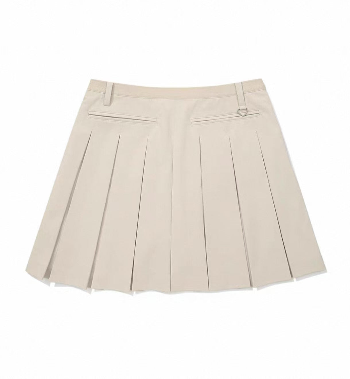Malbon Studio Seoul High-Low Pleated Skirt Beige pleated golf skirt detail view