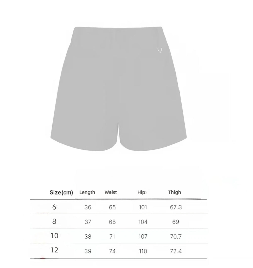 Malbon Women's Logo Quick-Dry Relaxed Shorts Green size chart